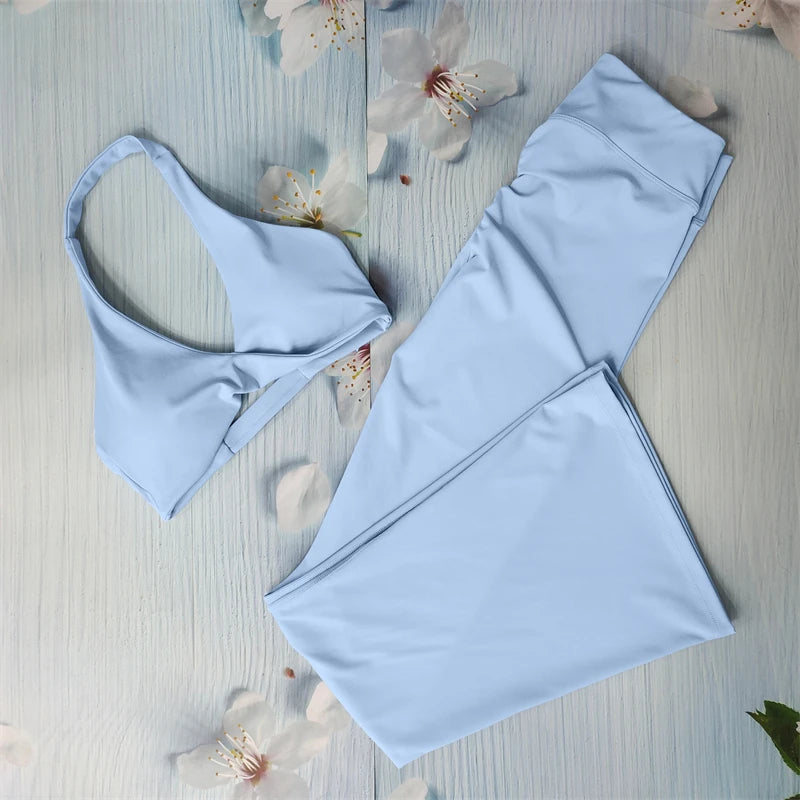 DANIELLE SET - LIGHT BLUE Twist Halter Bra & Scrunch Leggings