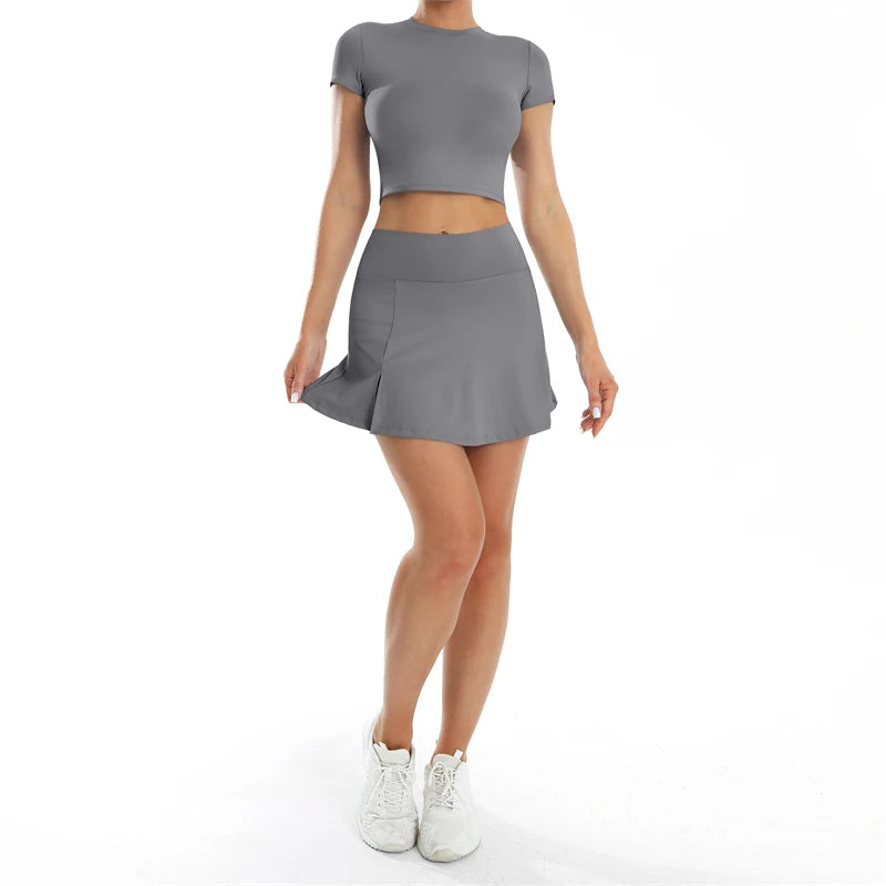 NICOLE SET - Sports T-shirt & Skirt