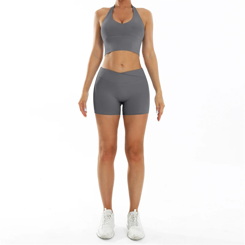 MAUD SET - Halter Bra & Scrunch Shorts