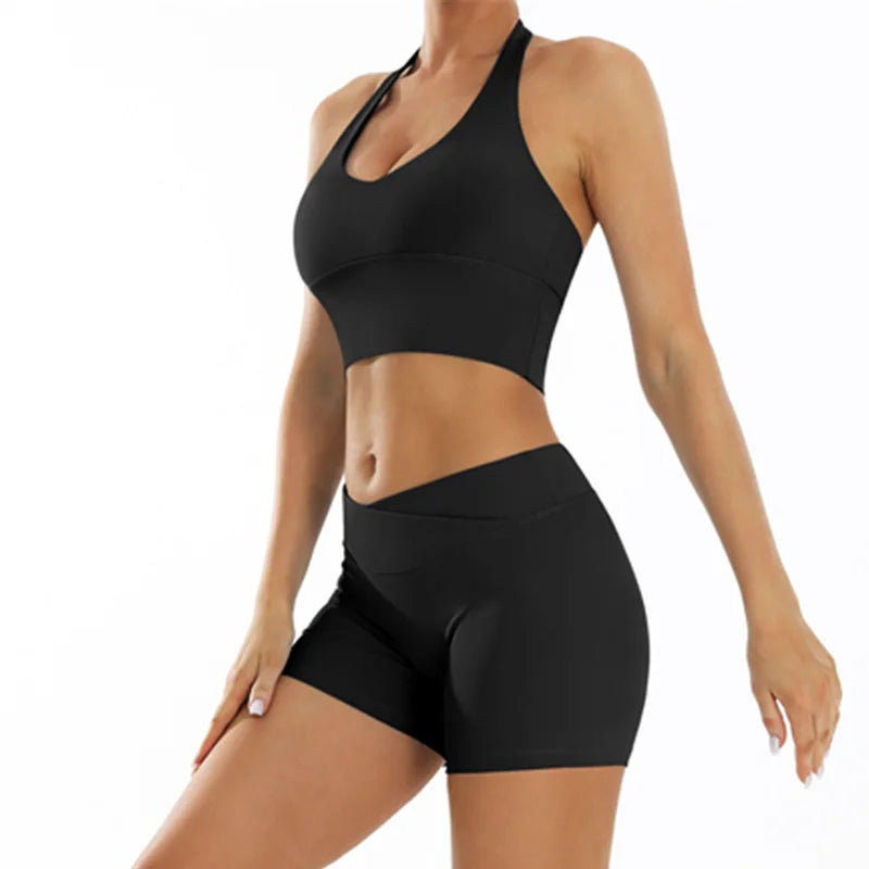 MAUD SET - Halter Bra & Scrunch Shorts
