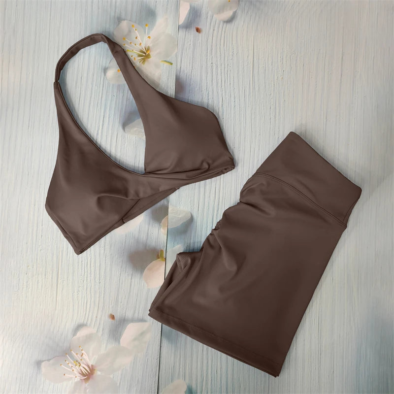 MICHELLE SET - Twist Halter Bra & Scrunch Shorts