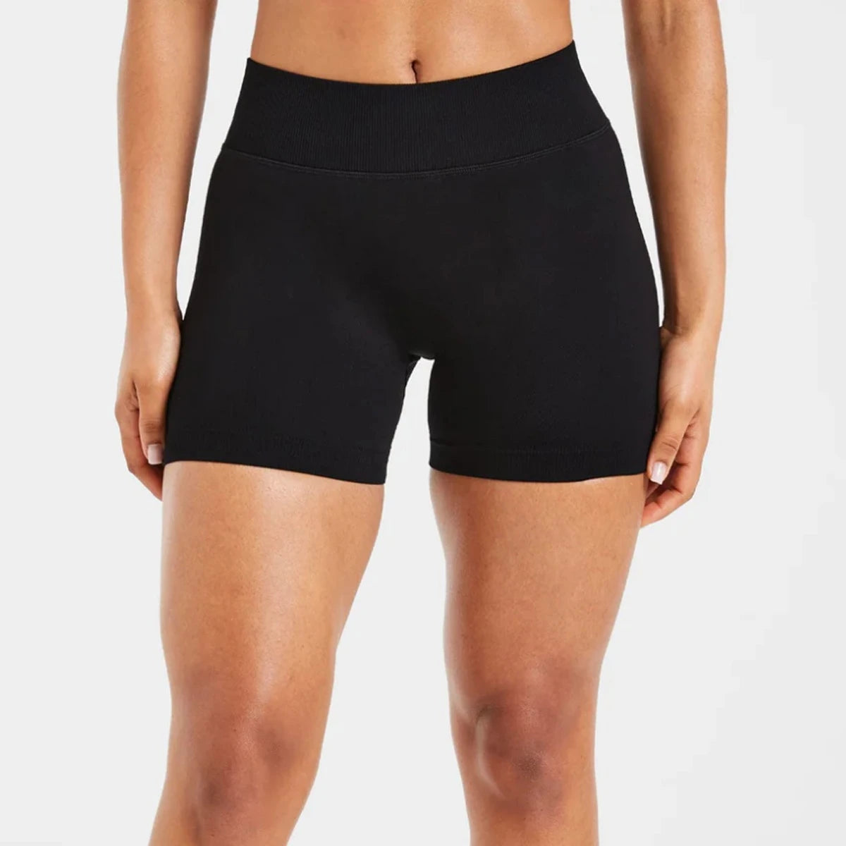 SIENNA SHORTS - SEAMLESS SCRUNCH BUM LIFTING SHORT