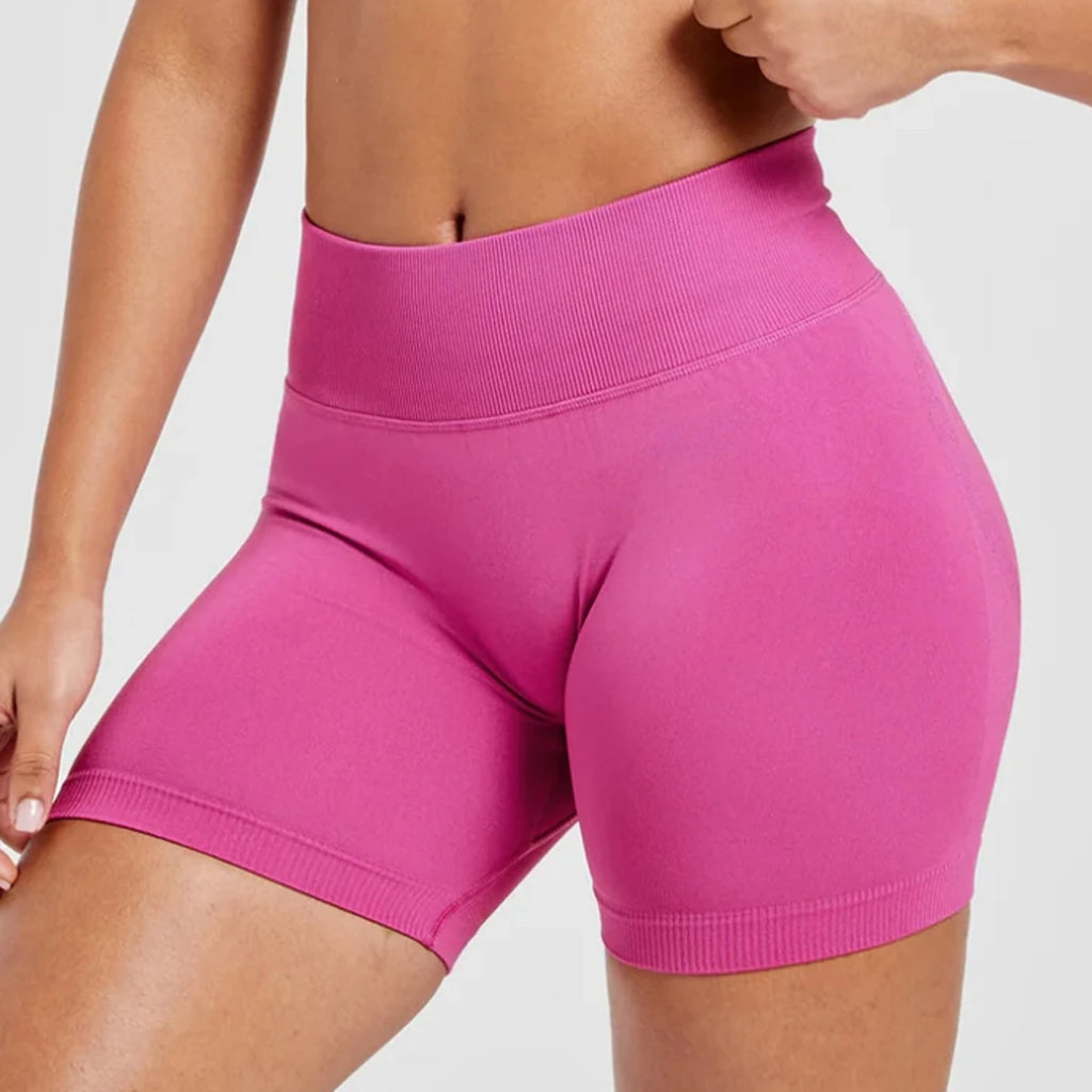 SIENNA SHORTS - SEAMLESS SCRUNCH BUM LIFTING SHORT